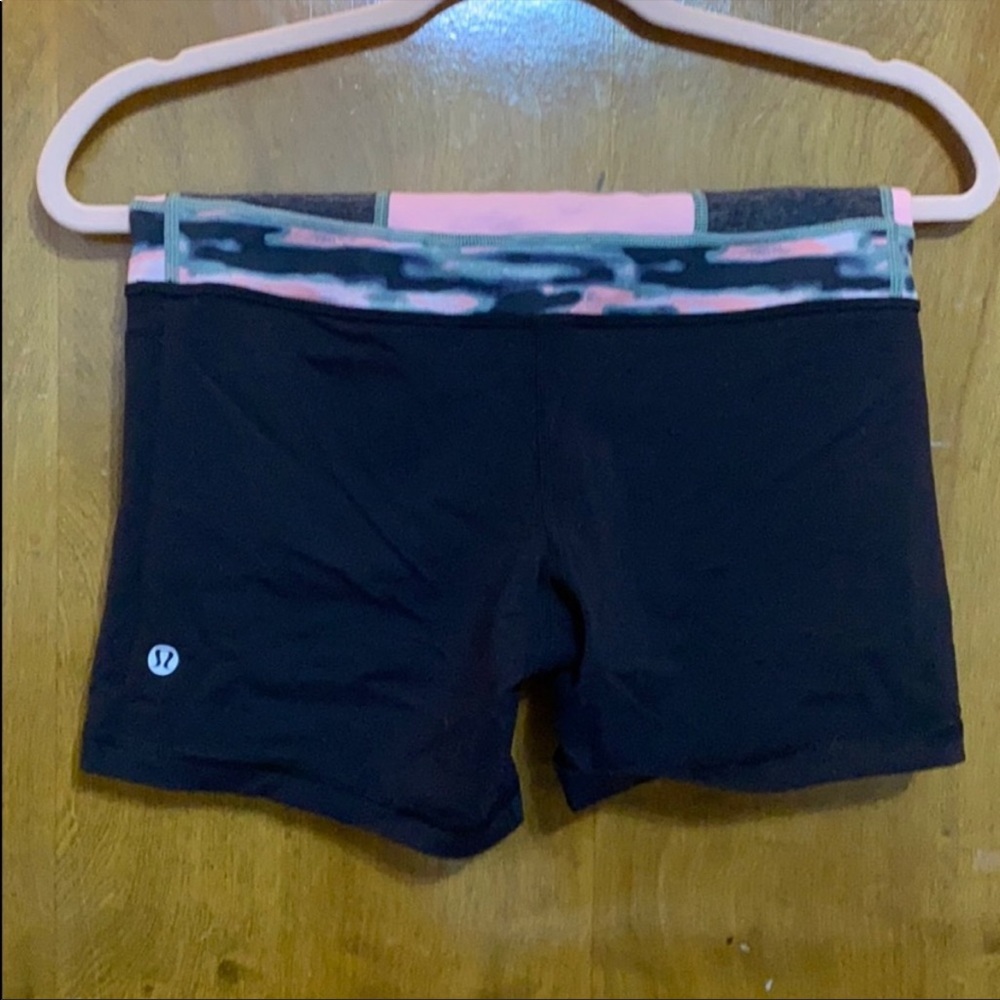 Lululemon reversible shorts